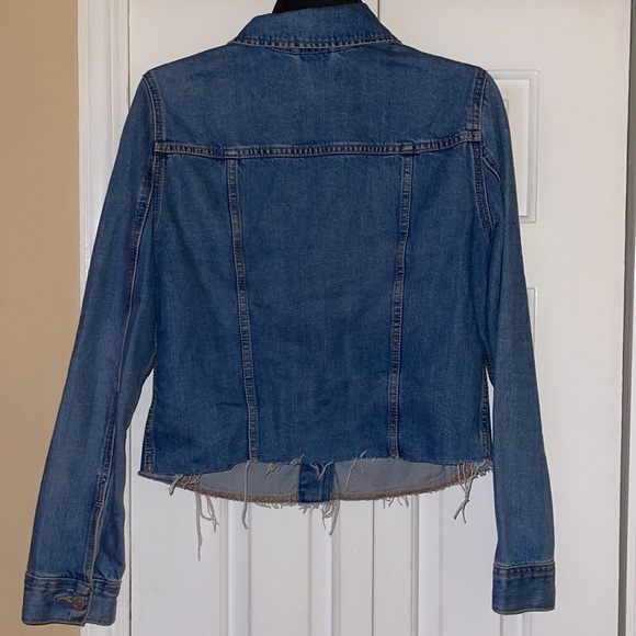 Dynamite Denim Jacket💙 - Picture 3 of 7